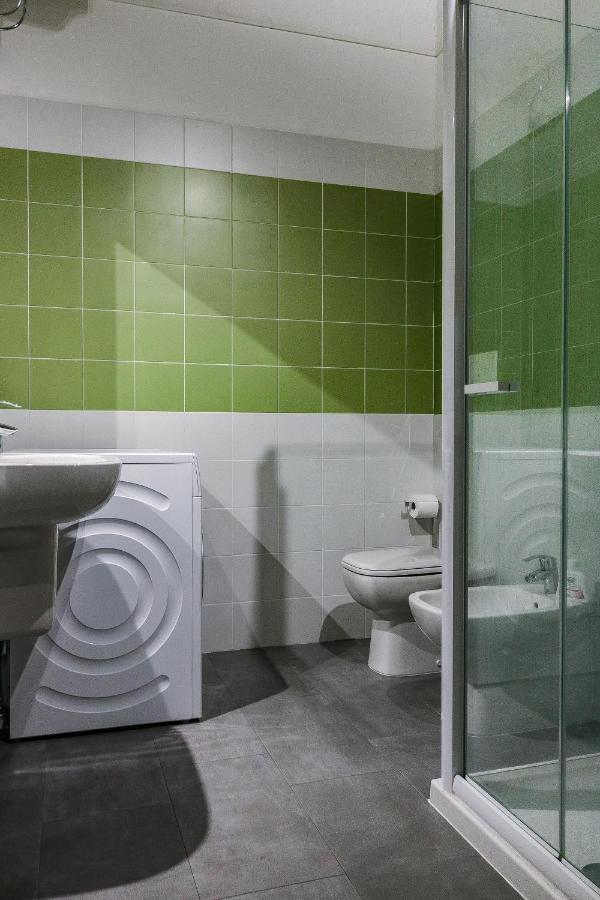 Via Natta - San Siro Apartments - 4 People Μιλάνο Εξωτερικό φωτογραφία